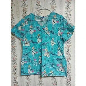 Disney Frozen Olaf Womens Medium Medical Scrub Uniform Top 'Feel Warm Inside'
